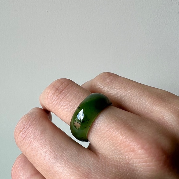 New Zealand green Jade ring genuine stone size - Picture 11 of 12